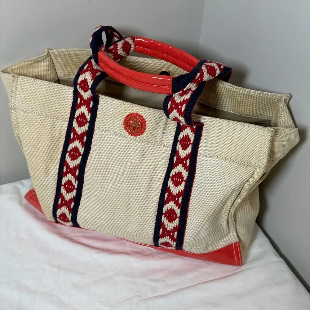 Tory Burch elegant tory